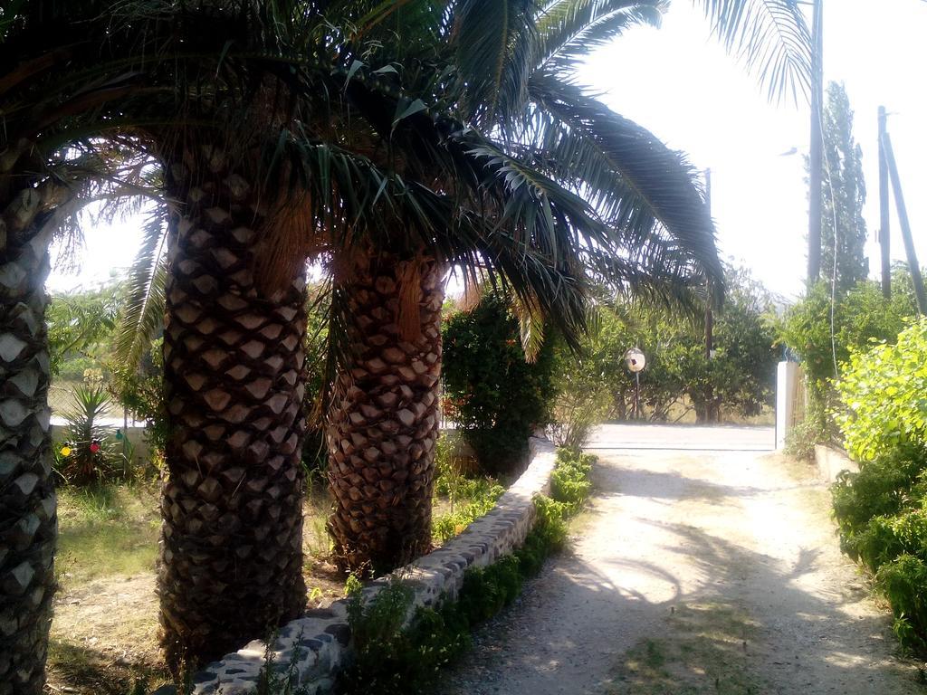 Guesthouse Karidia Skala Eresou Exterior foto