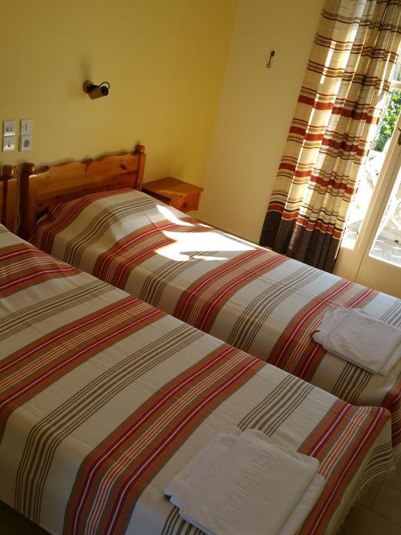 Guesthouse Karidia Skala Eresou Exterior foto